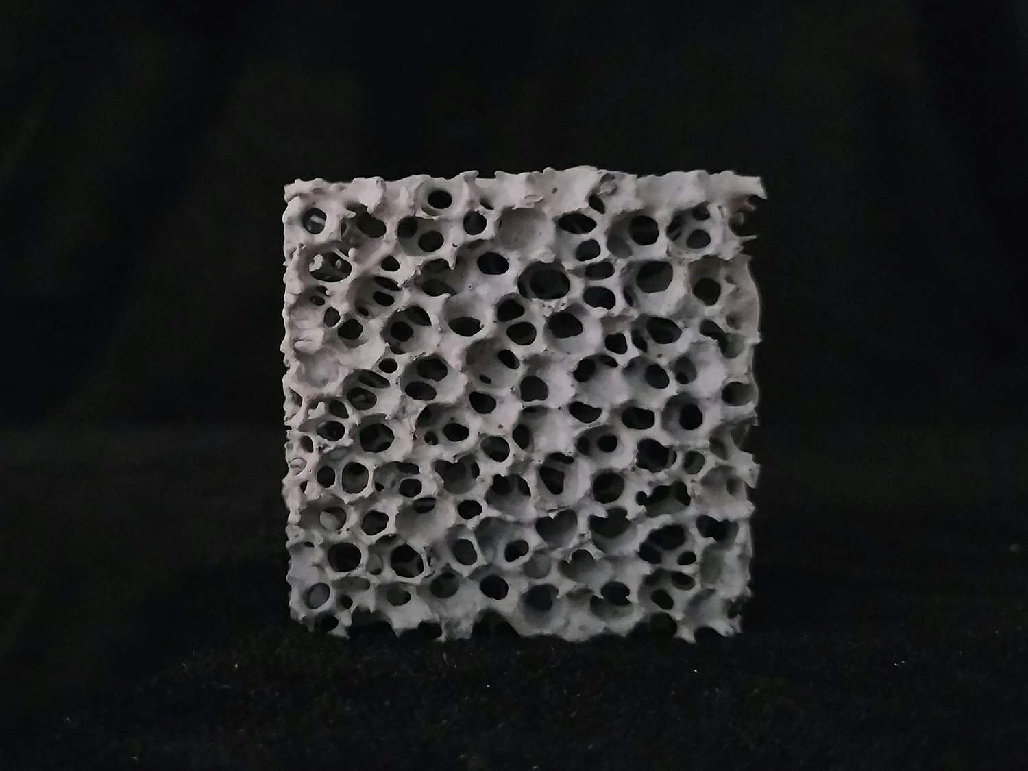 40x40x22 10 PPI Square SiC Ceramic Foam Filters For Bronze Foundry - Image 3