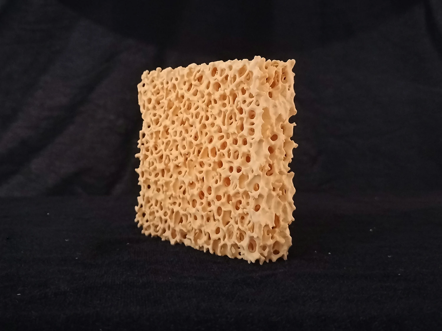 Square 75x75x25 10ppi Zirconia Ceramic Foam Filters for Steel Casting